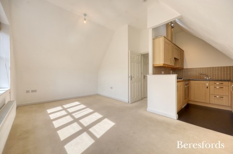 Click the photo for more details of Weavers Close, Dunmow, Essex, CM6