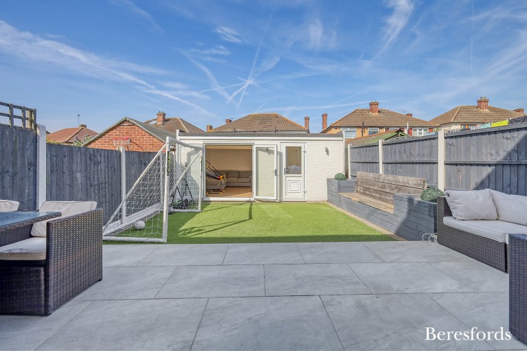 Images for Glenton Way, Rise Park, Romford, RM1