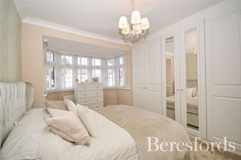 Images for Park End Road, Romford, RM1