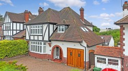 Images for Parkland Avenue, Romford, RM1