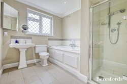 Images for Parkland Avenue, Romford, RM1