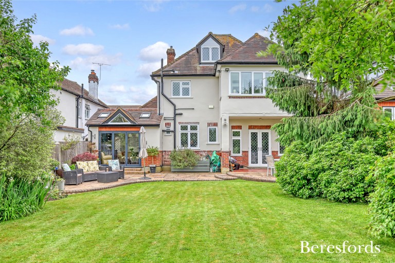 Images for Parkland Avenue, Romford, RM1