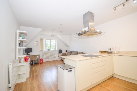 Click the photo for more details of Challis Court, 1a Oaklands Avenue, Romford, RM1