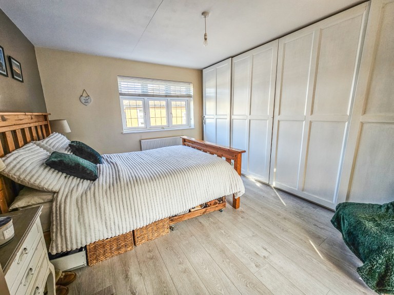 Images for Helmsdale Close, Rise Park, RM1