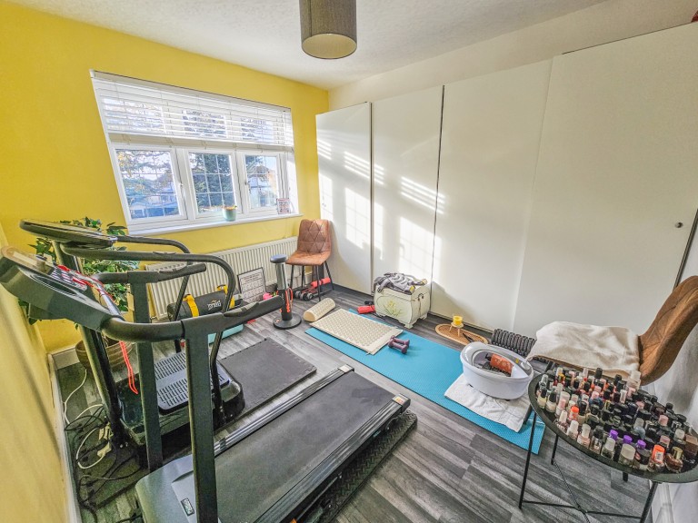 Images for Helmsdale Close, Rise Park, RM1