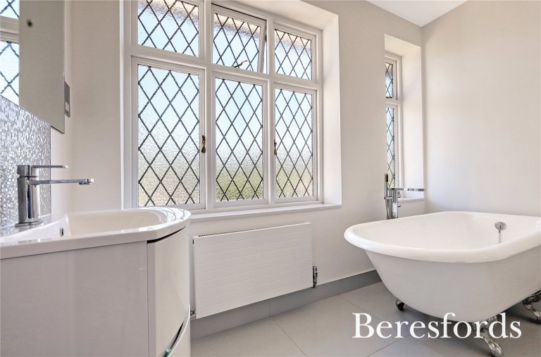 Images for Broadway, Gidea Park, Romford, RM2