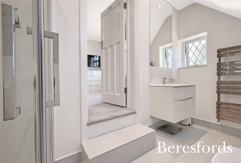 Images for Broadway, Gidea Park, Romford, RM2