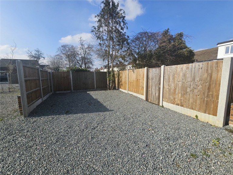 Images for Essex Road, Romford, RM7