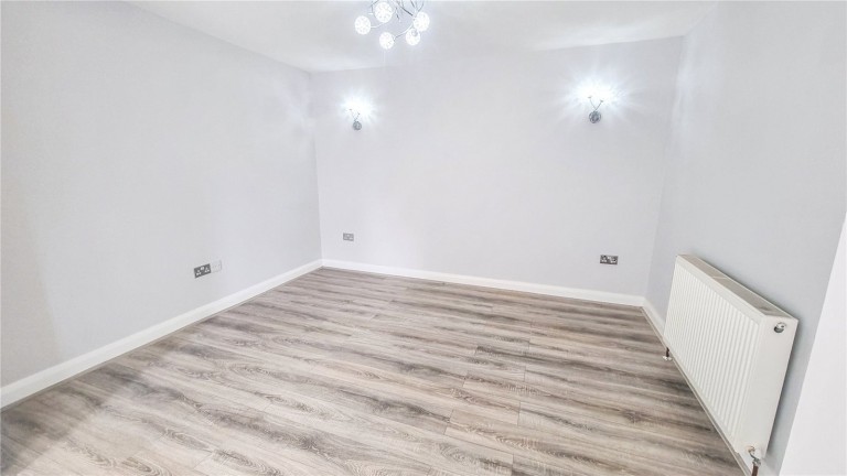 Images for Essex Road, Romford, RM7