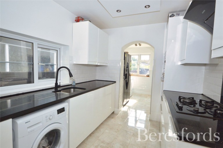 Images for Eastern Avenue East, Romford, RM2