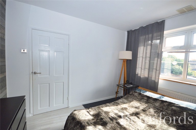 Images for Eastern Avenue East, Romford, RM2