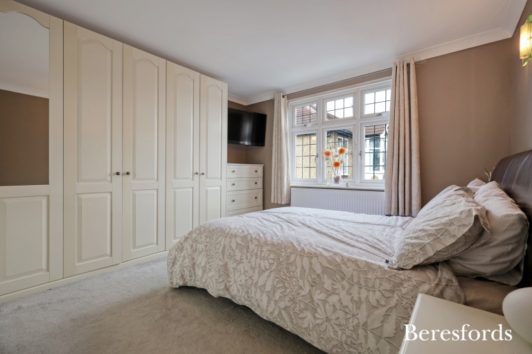 Images for Clunas Gardens, Gidea Park, RM2