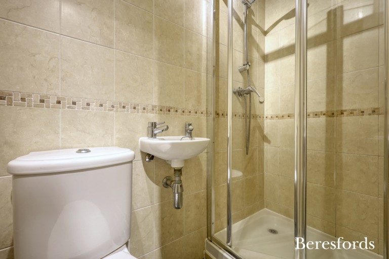 Images for Clunas Gardens, Gidea Park, RM2
