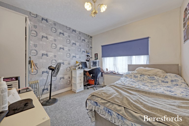 Images for Lower Bedfords Road, Romford, RM1