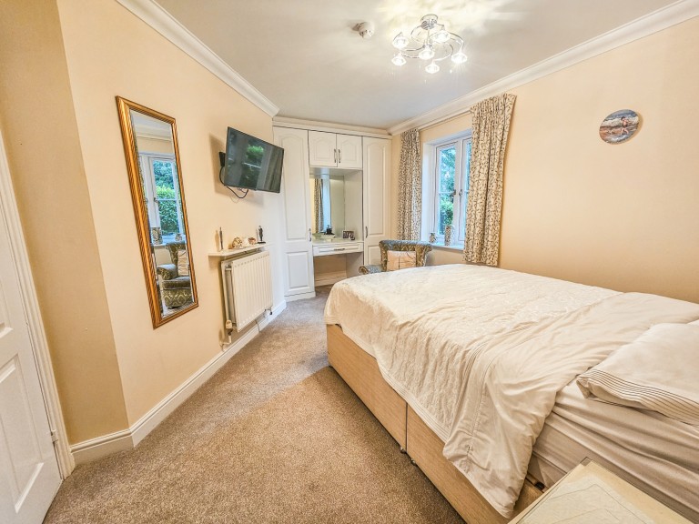 Images for Gidea Lodge, Gidea Park, RM2