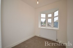 Images for Thurloe Gardens, Romford, RM1