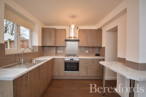 Click the photo for more details of Thurloe Gardens, Romford, RM1