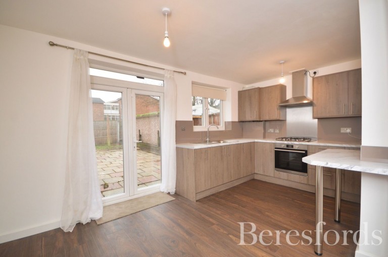 Images for Thurloe Gardens, Romford, RM1