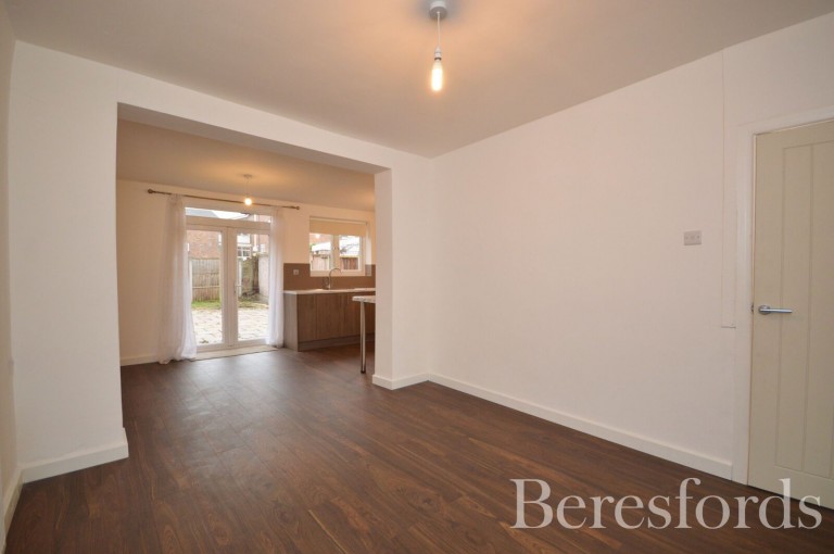 Images for Thurloe Gardens, Romford, RM1