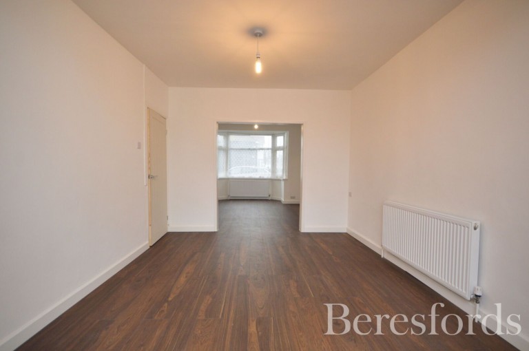 Images for Thurloe Gardens, Romford, RM1