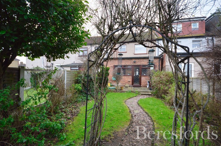 Images for Gay Gardens, Dagenham, RM10