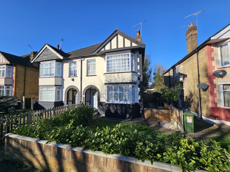 Images for Lodge Avenue, Gidea Park, RM2