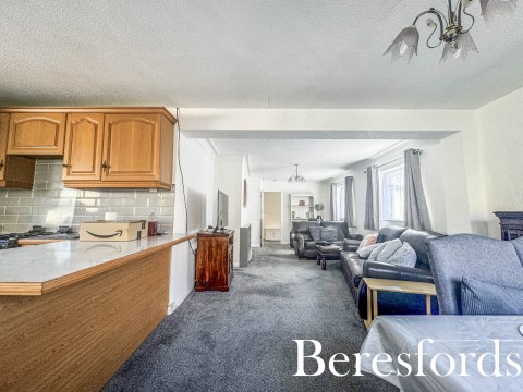 Click the photo for more details of Coleridge Road, Heaton Grange, RM3