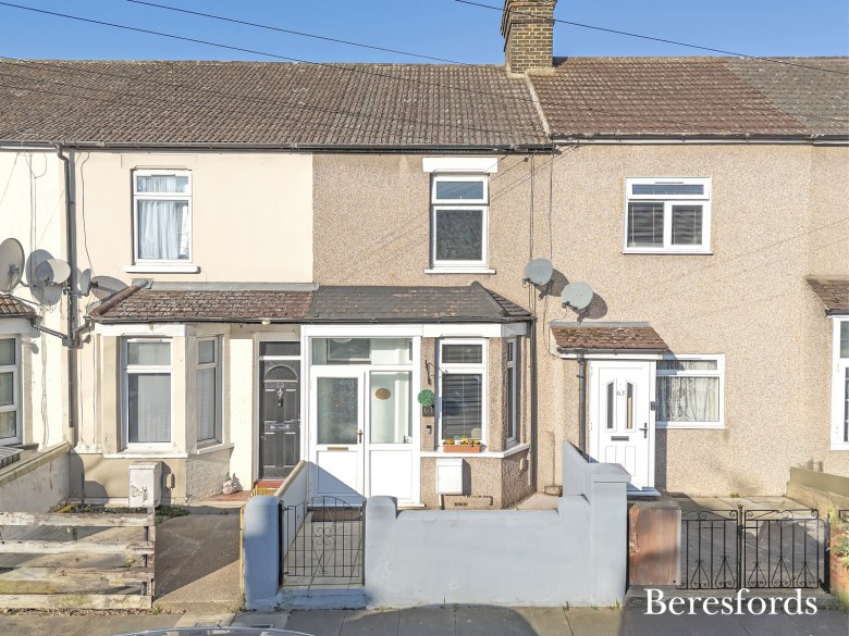 Click the photo for more details of Kent Road, Grays, Essex, RM17