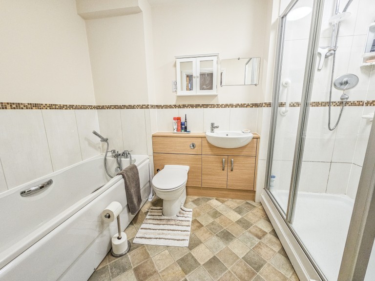 Images for Highlands Apartments, 59 Main Road, Gidea Park, Essex, RM2