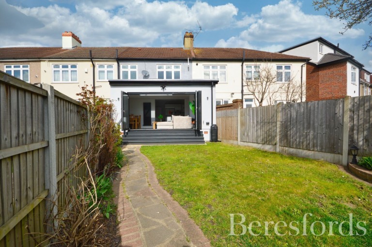 Images for Laurel Crescent, Romford, RM7