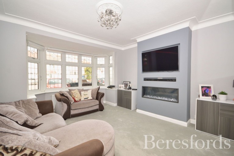 Images for Laurel Crescent, Romford, RM7