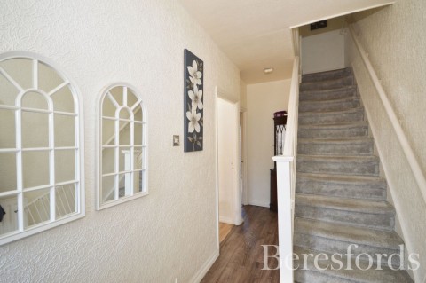 Click the photo for more details of Fourth Avenue, Romford, RM7