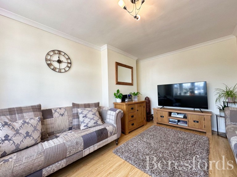 Images for Wiltshire Avenue, Hornchurch, Essex, RM11