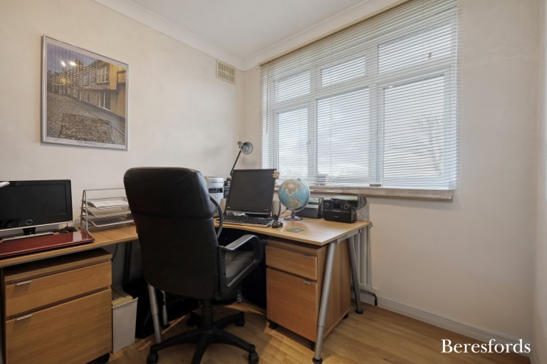 Images for Highfield Road, Hornchurch, RM12