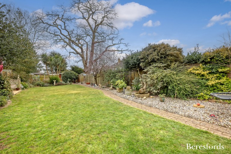 Images for Highfield Road, Hornchurch, RM12