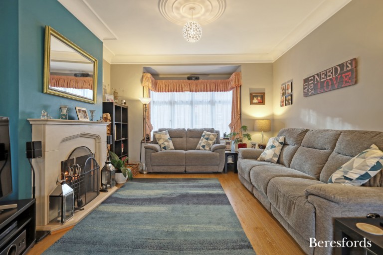 Images for Highfield Road, Hornchurch, RM12