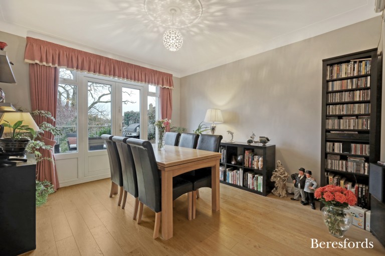 Images for Highfield Road, Hornchurch, RM12