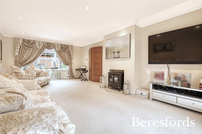 Images for Ardleigh Green Road, Hornchurch, RM11
