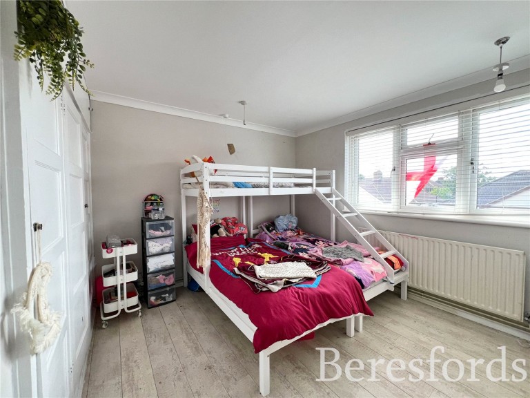 Images for Chestnut Avenue, Hornchurch, RM12