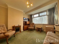 Images for Saunton Road, Hornchurch, RM12