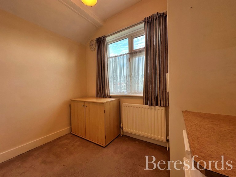 Images for Saunton Road, Hornchurch, RM12