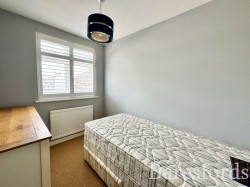 Images for Newtons Close, Rainham, RM13