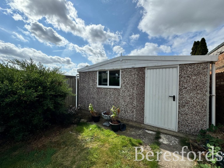 Images for Newtons Close, Rainham, RM13