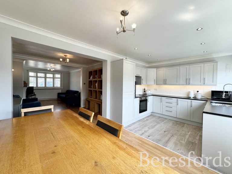 Images for Newtons Close, Rainham, RM13