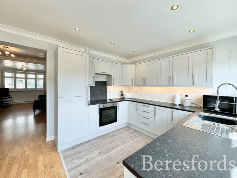 Images for Newtons Close, Rainham, RM13