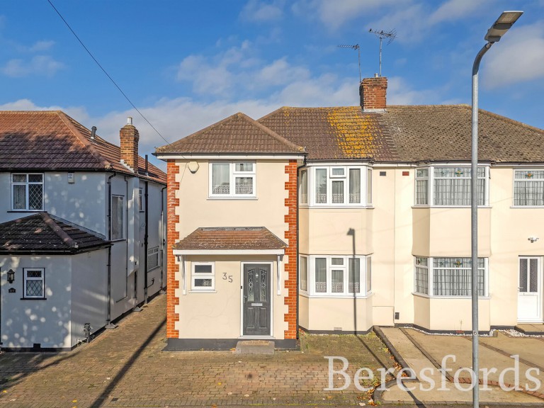 Images for Eyhurst Avenue, Hornchurch, RM12