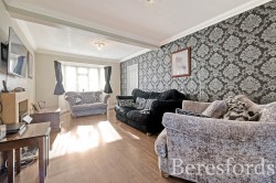 Images for Eyhurst Avenue, Hornchurch, RM12