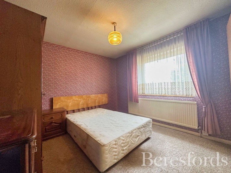 Images for Easedale Drive, Hornchurch, RM12