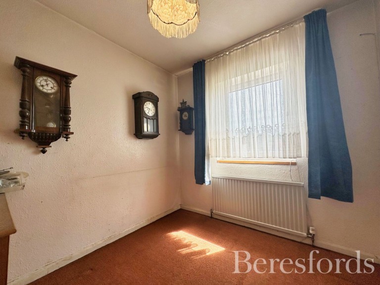 Images for Easedale Drive, Hornchurch, RM12