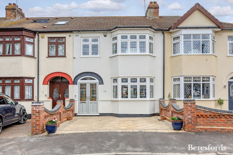 Click the photo for more details of Norman Road, Hornchurch, RM11